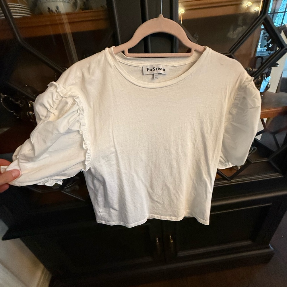 White Puff short Sleeve Top - size s